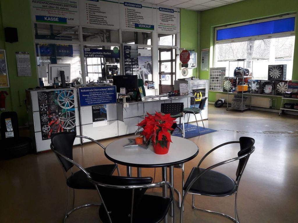 alter Kundenraum alter Kundenraum